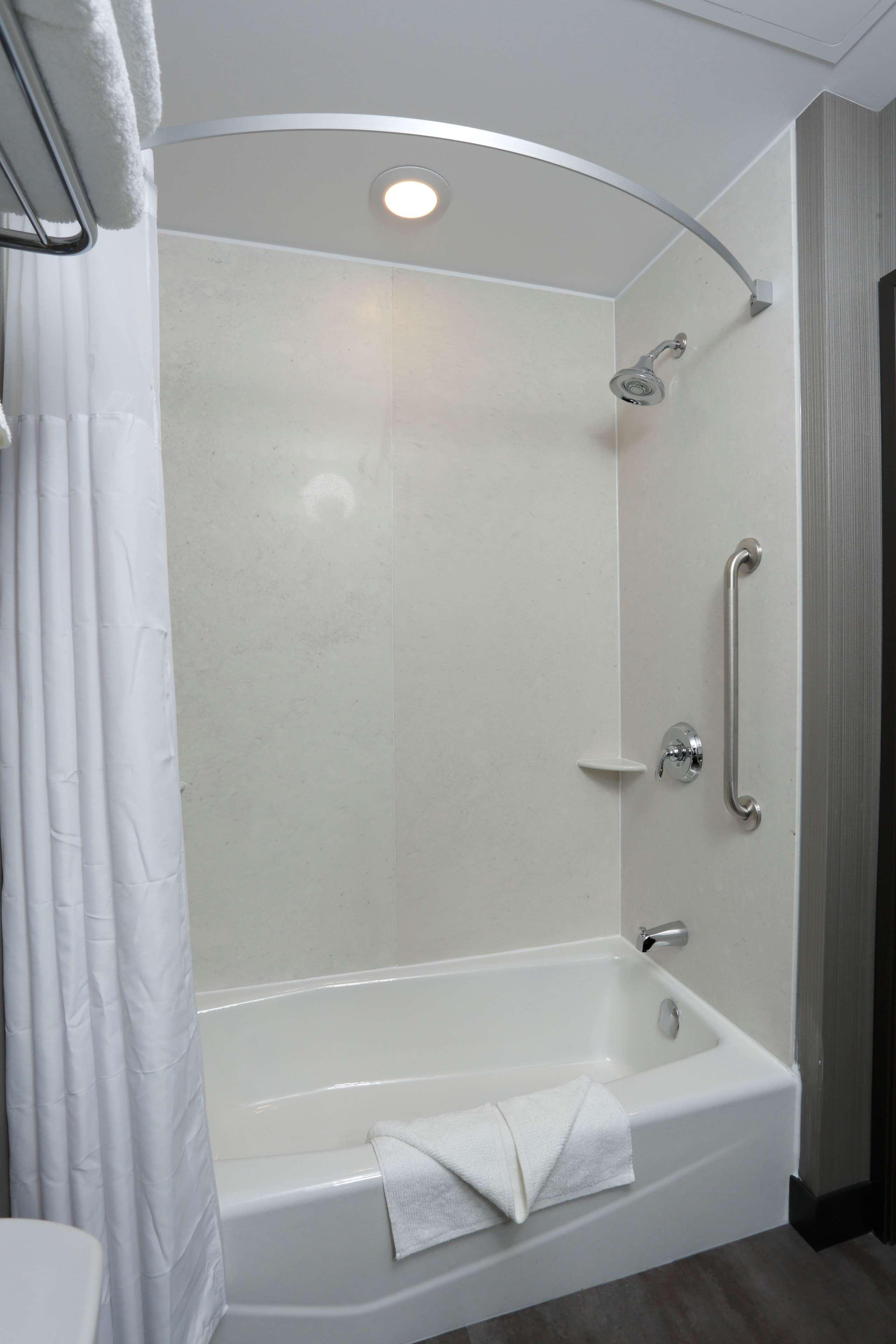 Best Western Plus East Side Saskatoon Esterno foto