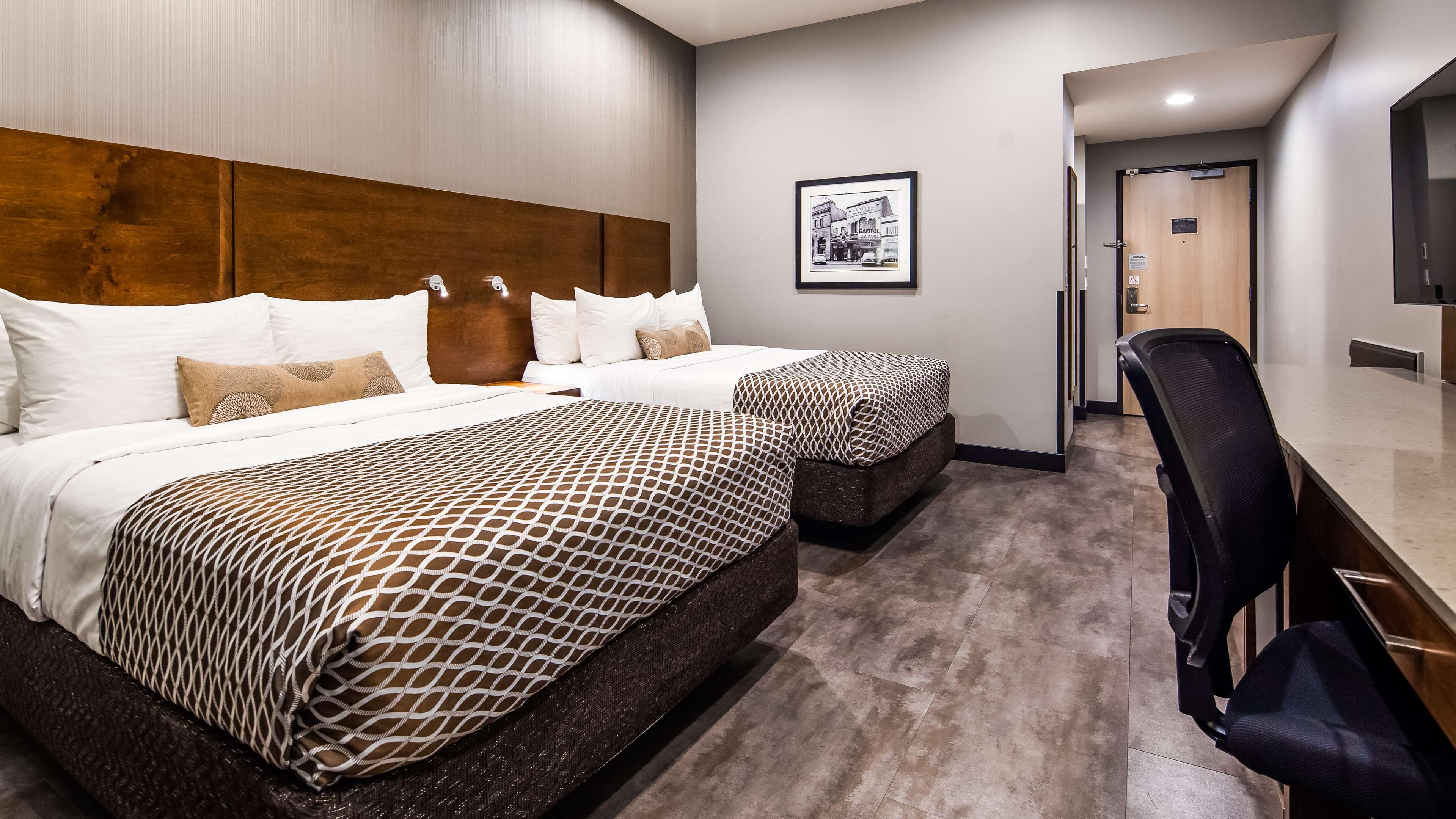 Best Western Plus East Side Saskatoon Esterno foto